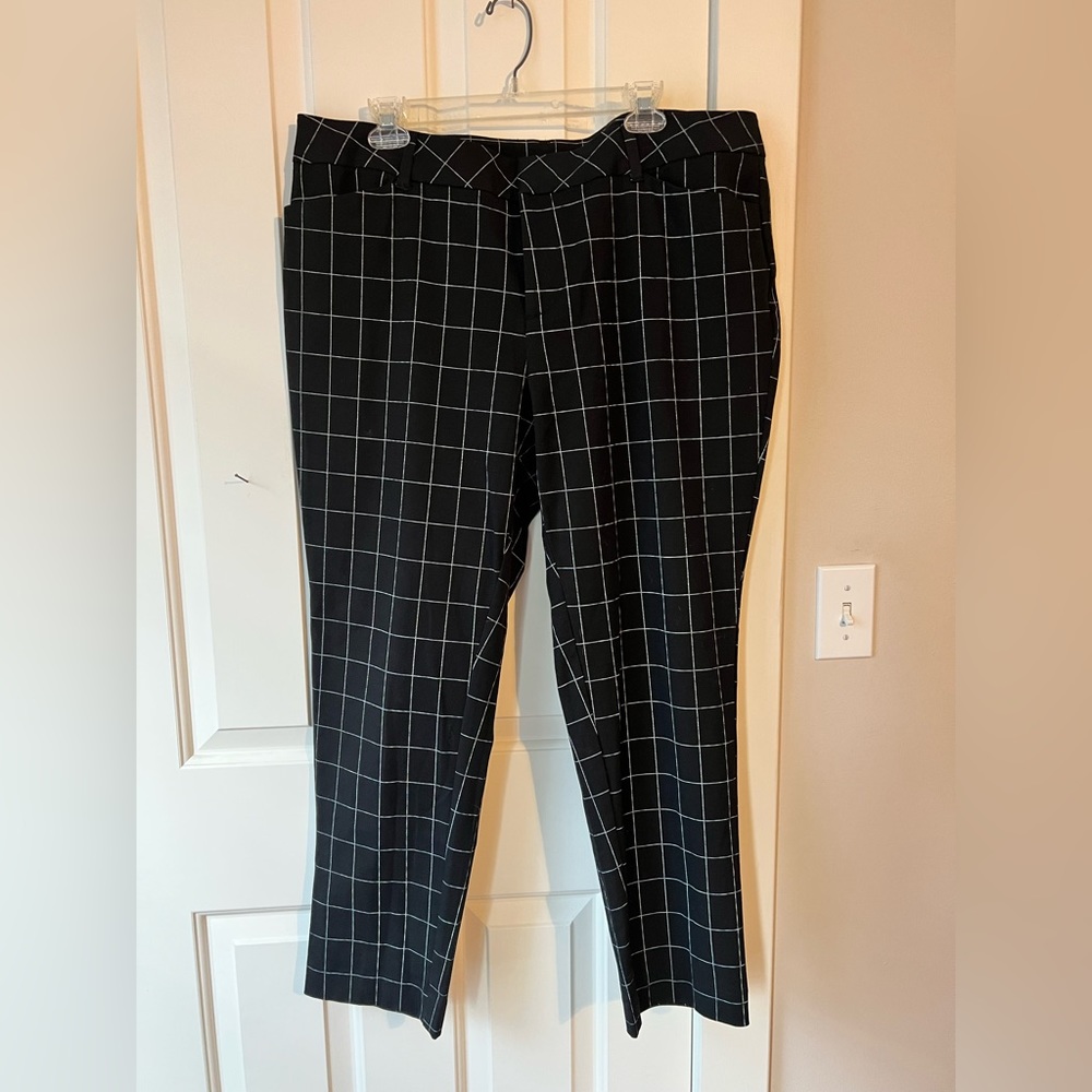 Women’s pants by Faded Glory
